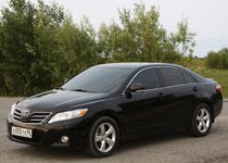 такси Toyota Camry
